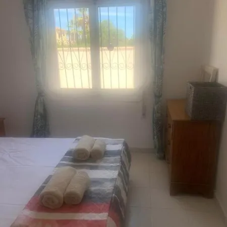 Villamartin 3- Bed Villa, On Ground Floor, Private Pool, Golf Villa Orihuela
