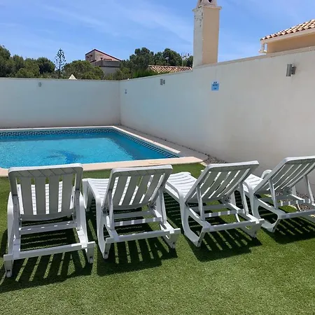 Villa Villamartin 3- Bed Villa, On Ground Floor, Private Pool, Golf